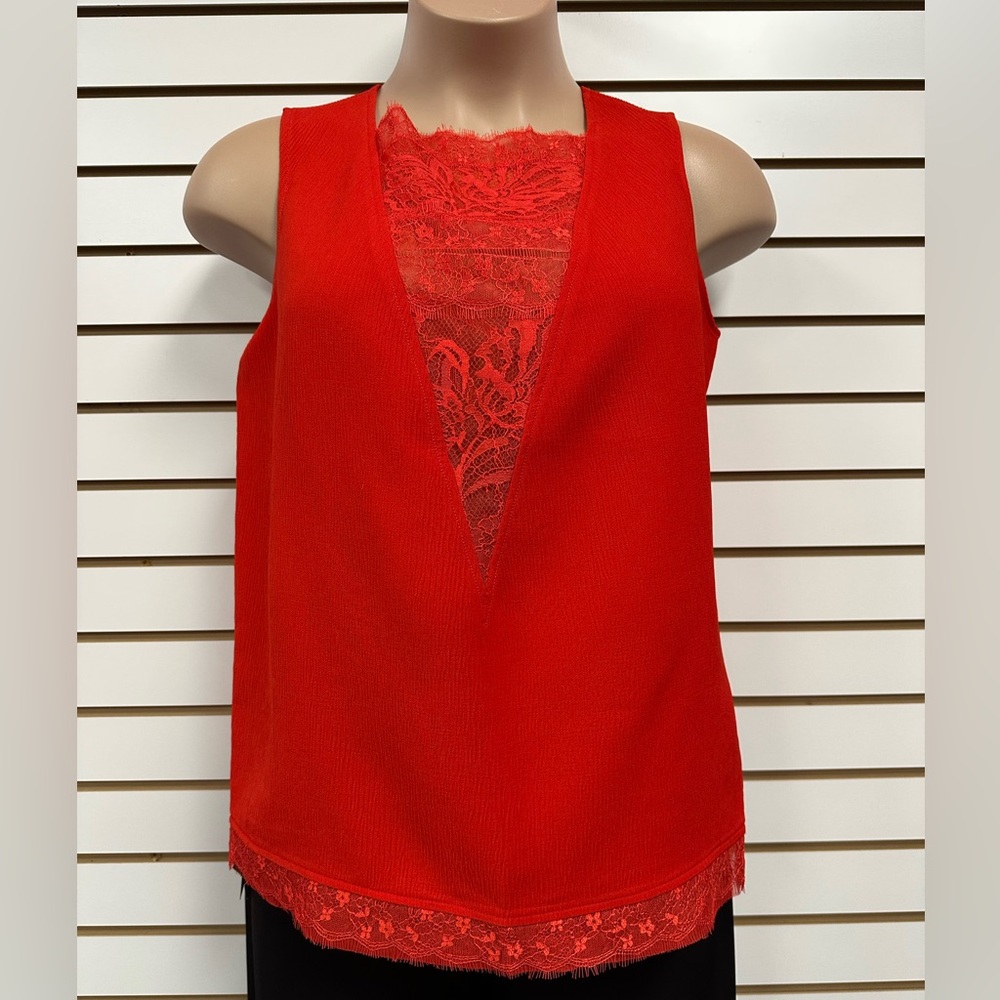 Tadashi Shoji Red Top ❤️ with Lace Panel NWT 🥰 Size 16